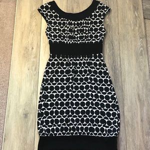 White House Black Market Tunic